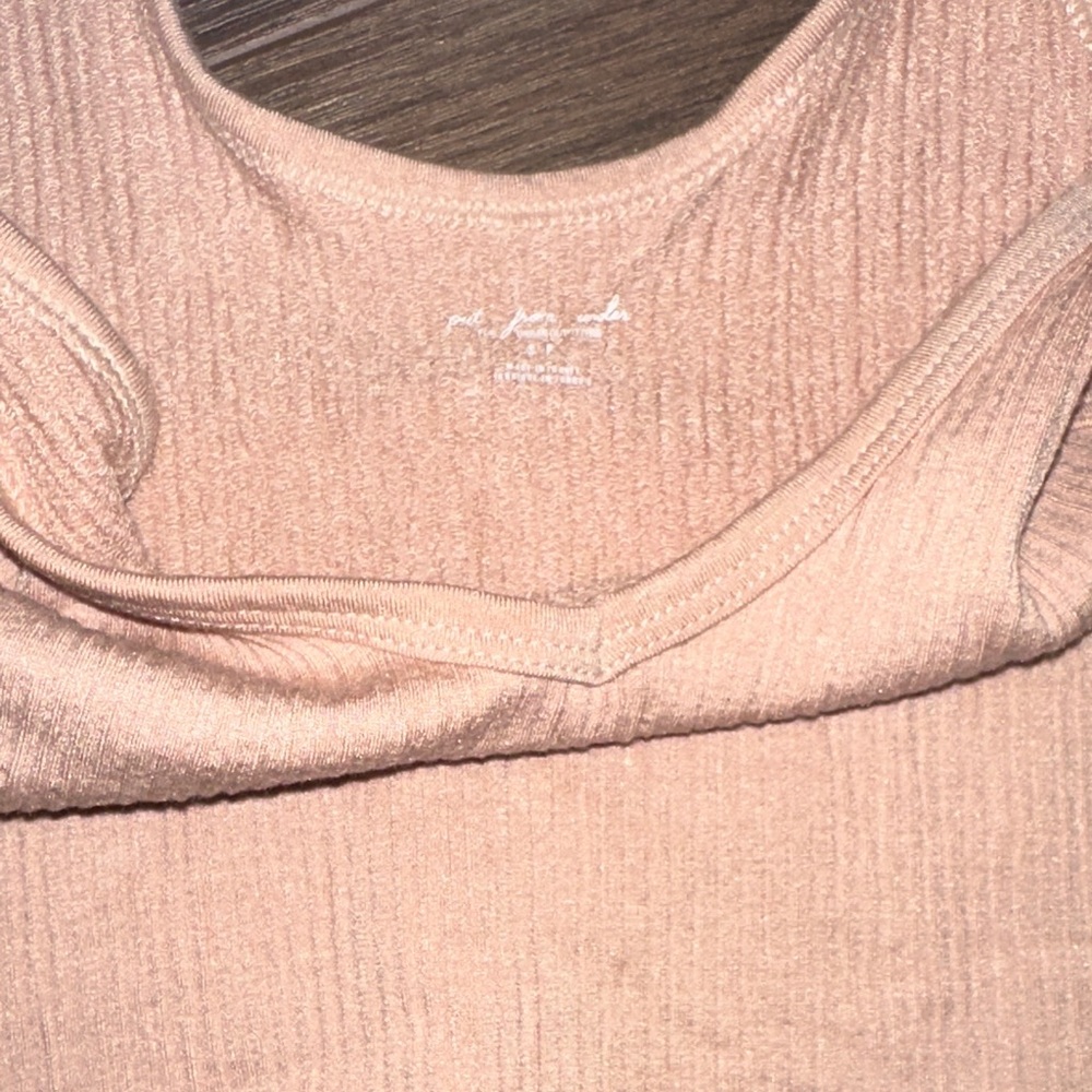 Peach Ribbed Tank Top - Picture 3 of 3